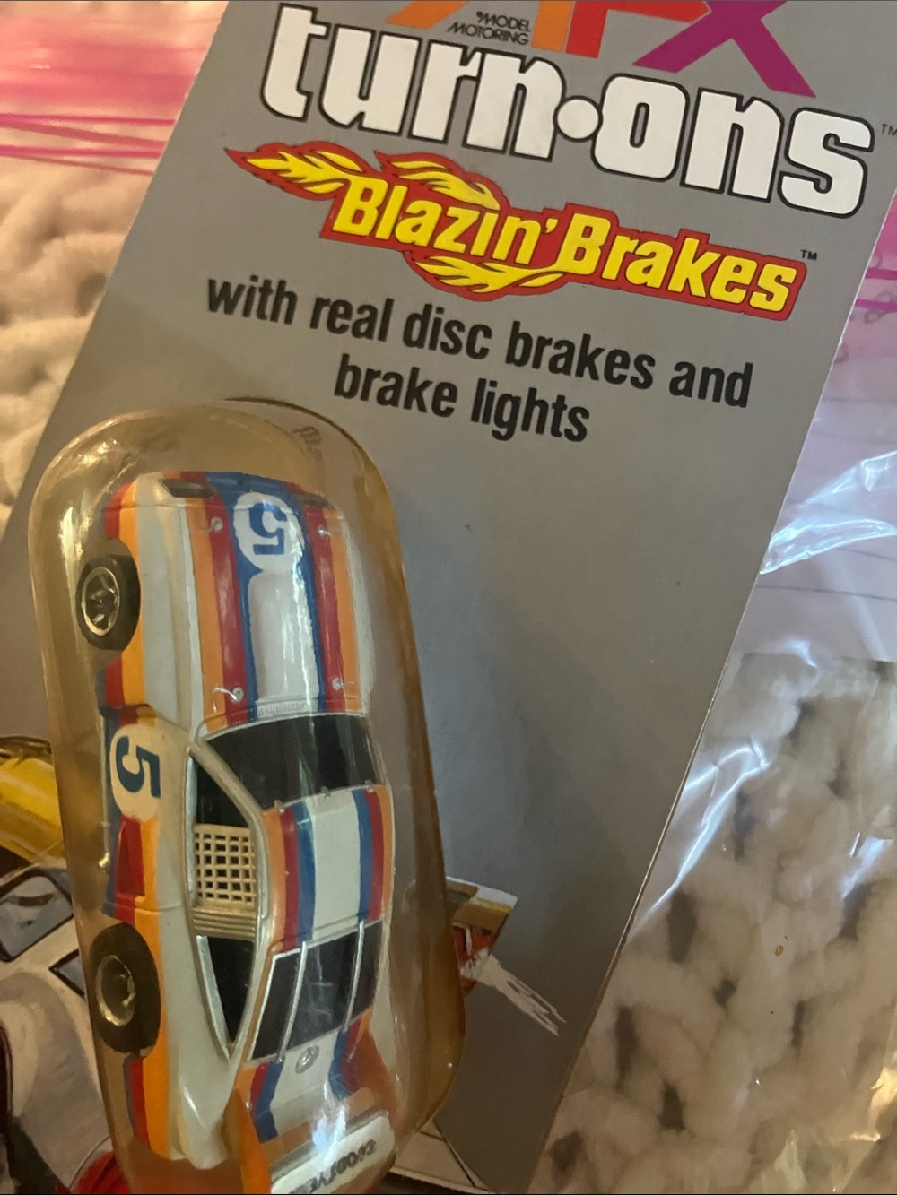Turn·ons Blazin' Brakes White Race Car Toy with Blue & Orange Stripes